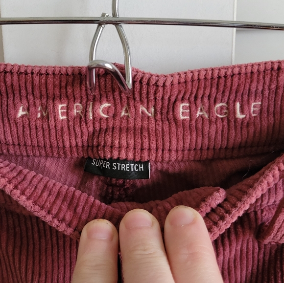 AMERICAN EAGLE Mom Jeans Corduroys High Rise Wide Leg 10 - Picture 3 of 5